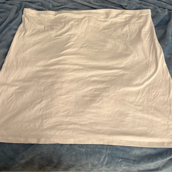 torrid Tops - Torrid white strapless top